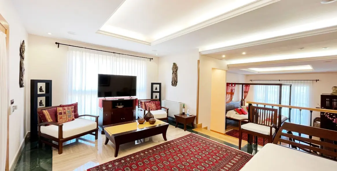 Alquiler a corto plazo de villa independiente en Río Real 21