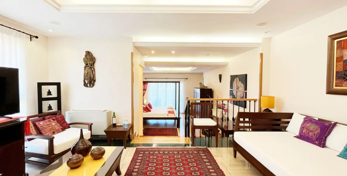 Alquiler a corto plazo de villa independiente en Río Real 22