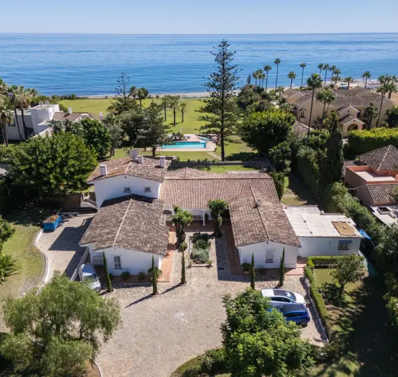 Краткосрочная аренда  отдельно стоящей виллы в Guadalmina Baja