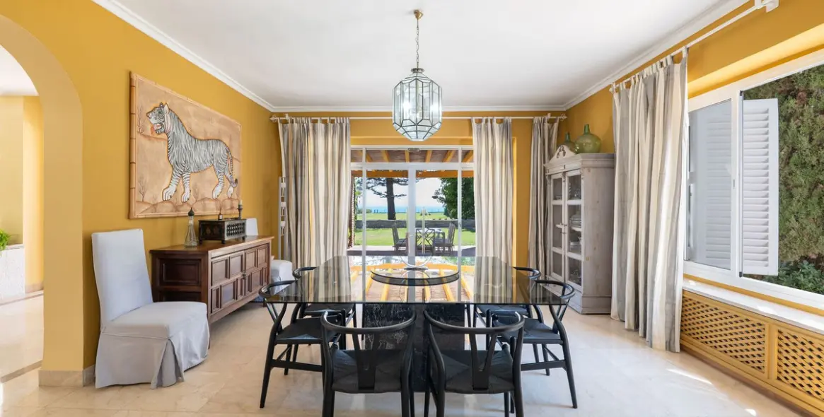 Short-term rent of detached villa in Guadalmina Baja 5