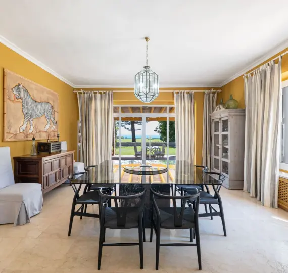 Краткосрочная аренда  отдельно стоящей виллы в Guadalmina Baja