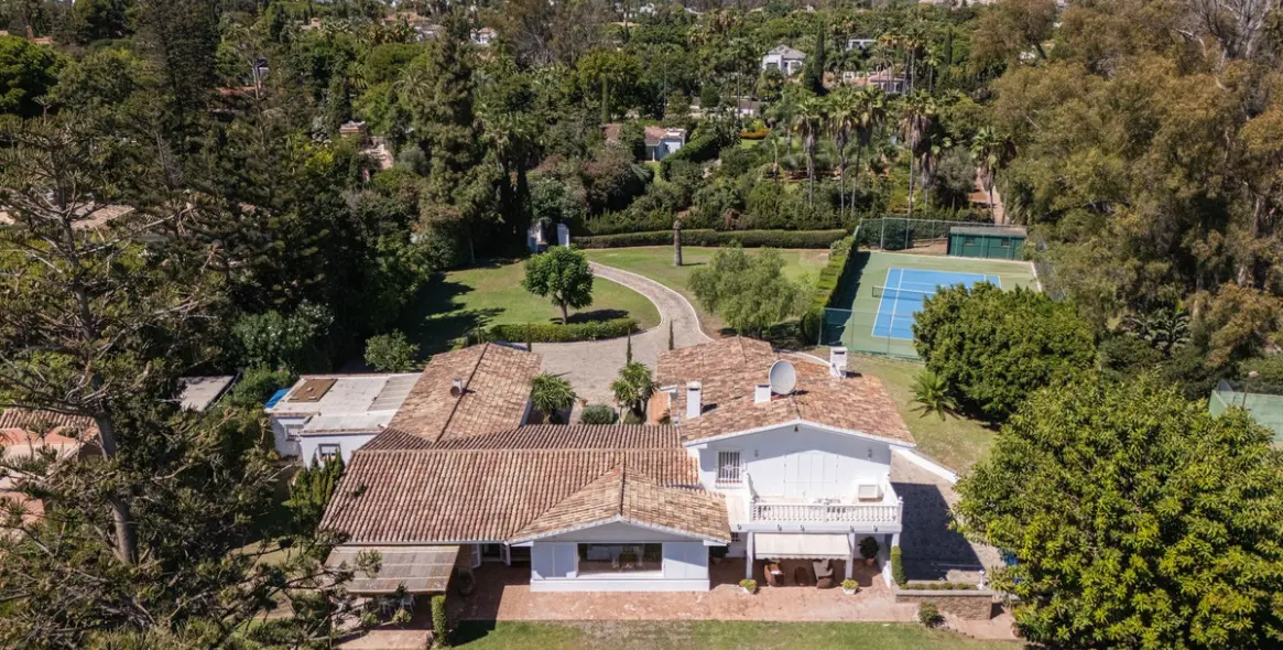 Краткосрочная аренда  отдельно стоящей виллы в Guadalmina Baja 38