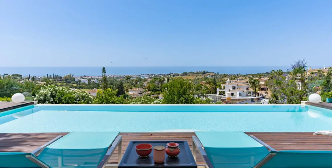 Краткосрочная аренда  отдельно стоящей виллы в Nueva Andalucía 1
