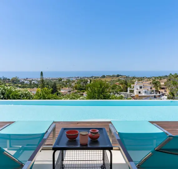 Краткосрочная аренда  отдельно стоящей виллы в Nueva Andalucía