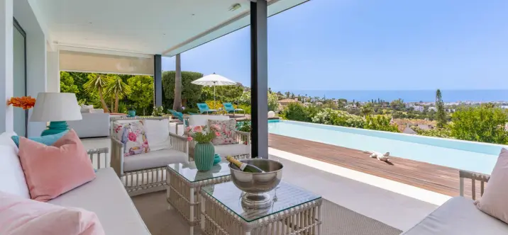 Краткосрочная аренда  отдельно стоящей виллы в Nueva Andalucía 2