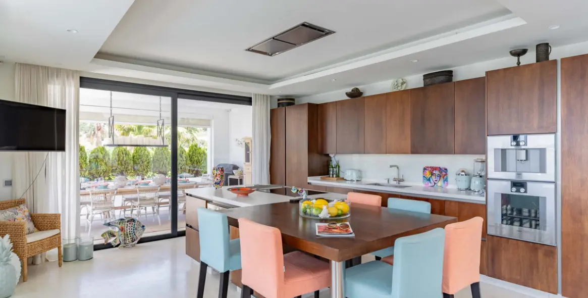 Краткосрочная аренда  отдельно стоящей виллы в Nueva Andalucía 9