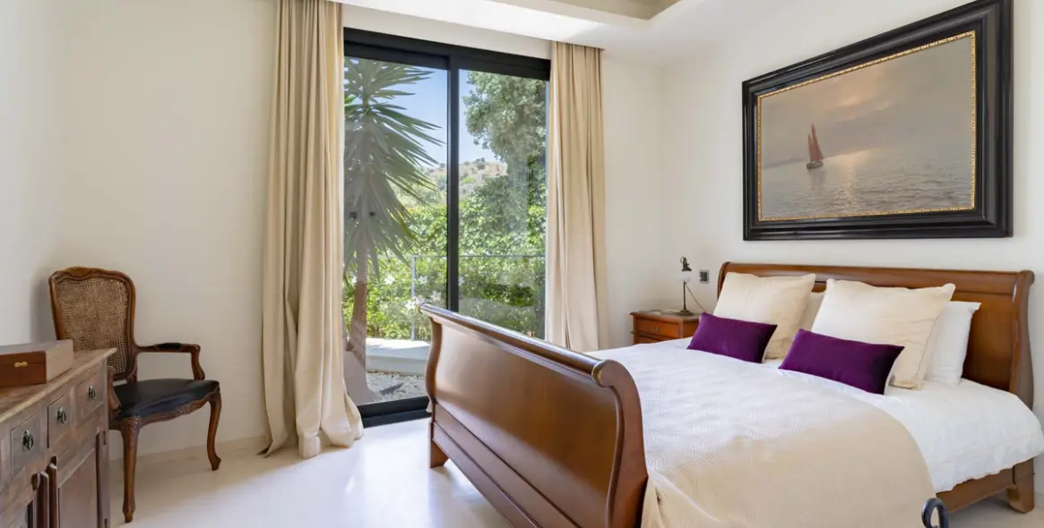 Краткосрочная аренда  отдельно стоящей виллы в Nueva Andalucía 14