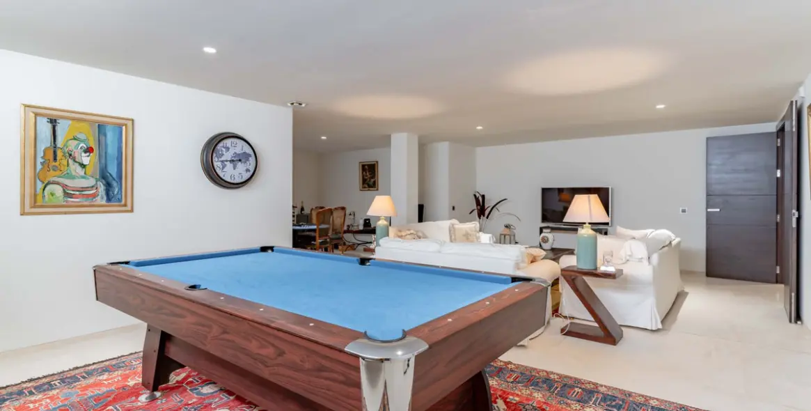 Краткосрочная аренда  отдельно стоящей виллы в Nueva Andalucía 25