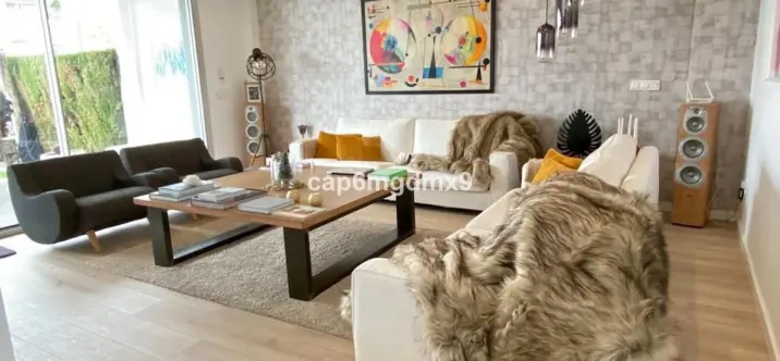 Краткосрочная аренда дома на две семьи в Bahía de Marbella 3