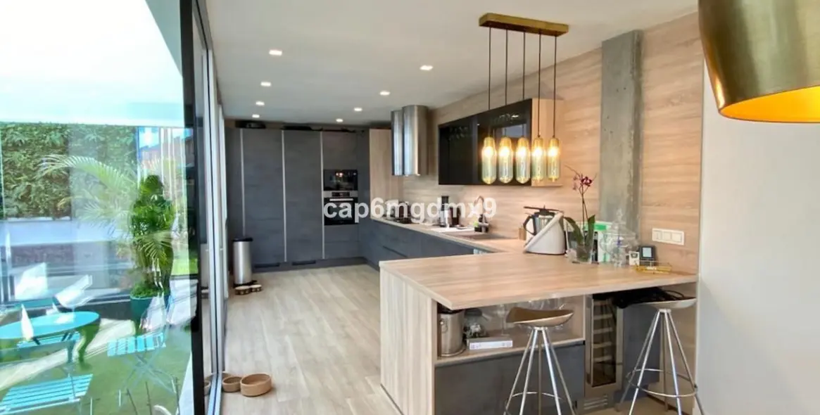 Short-term rent of semi-detached house in Bahía de Marbella 9