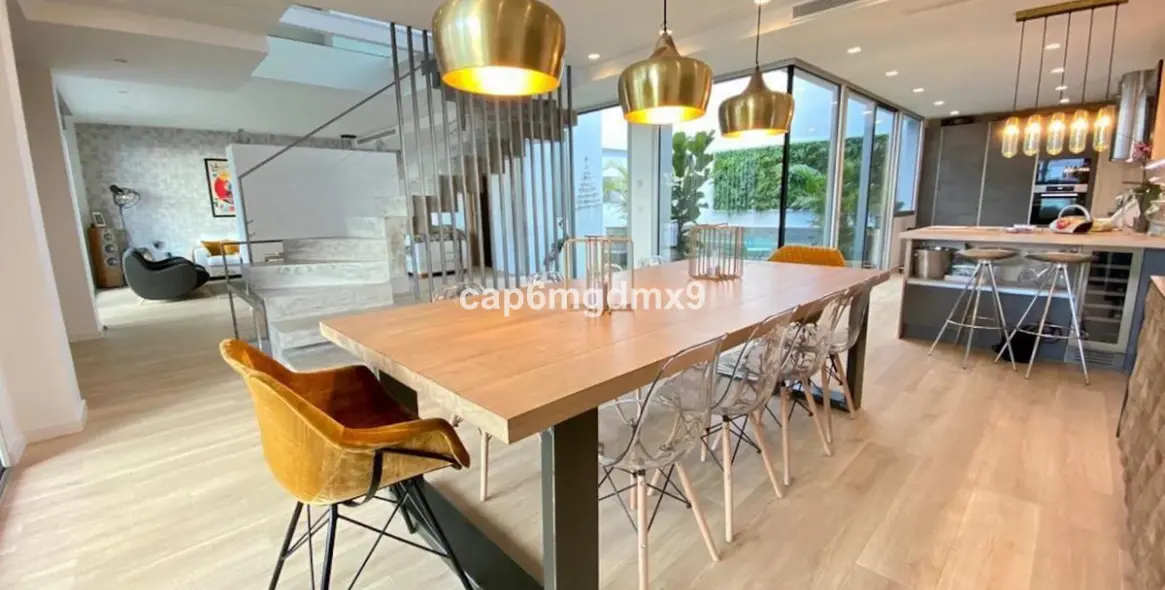 Short-term rent of semi-detached house in Bahía de Marbella 13