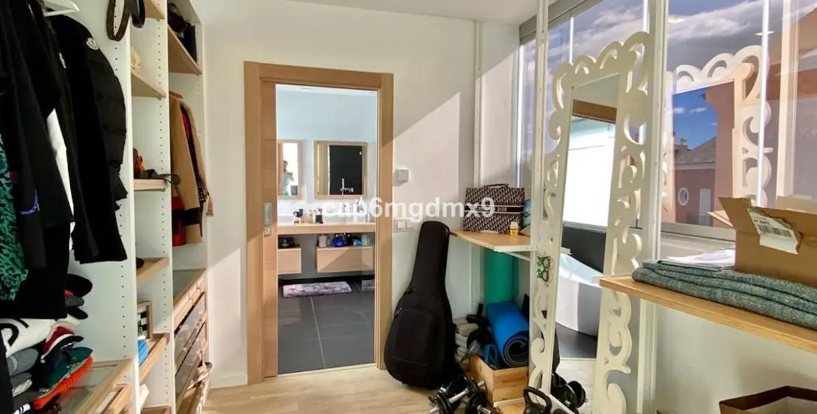 Short-term rent of semi-detached house in Bahía de Marbella 18