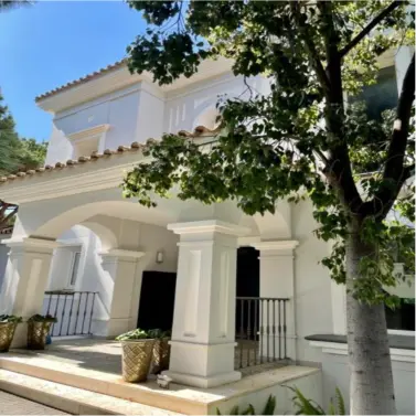 Краткосрочная аренда  отдельно стоящей виллы в Marbella