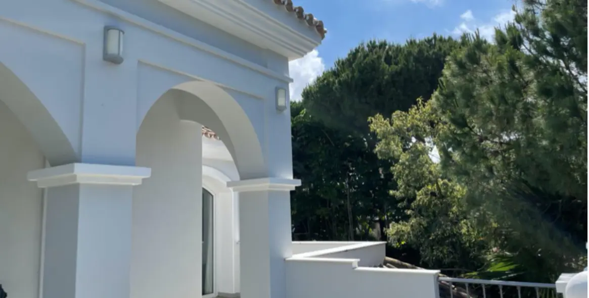 Short-term rent of detached villa in Marbella 3