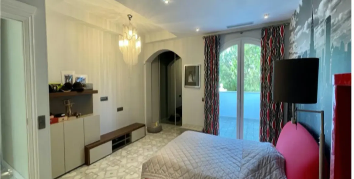 Short-term rent of detached villa in Marbella 12