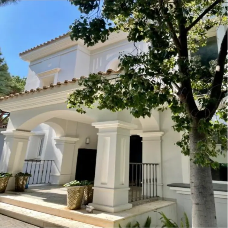 Short-term rent of detached villa in Marbella
