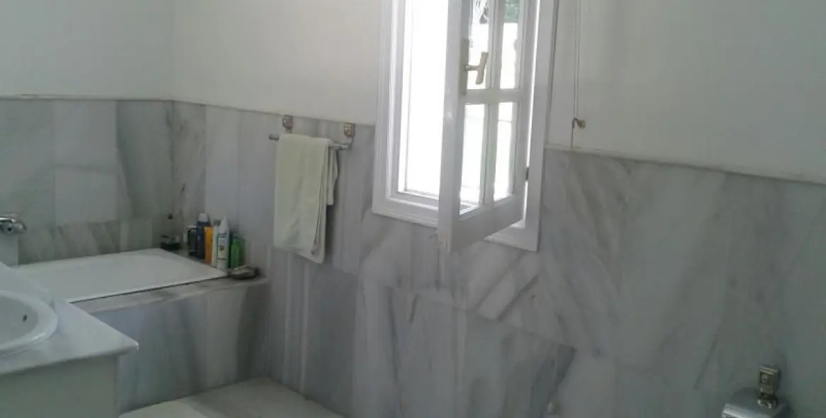 Краткосрочная аренда  отдельно стоящей виллы в Cancelada 16