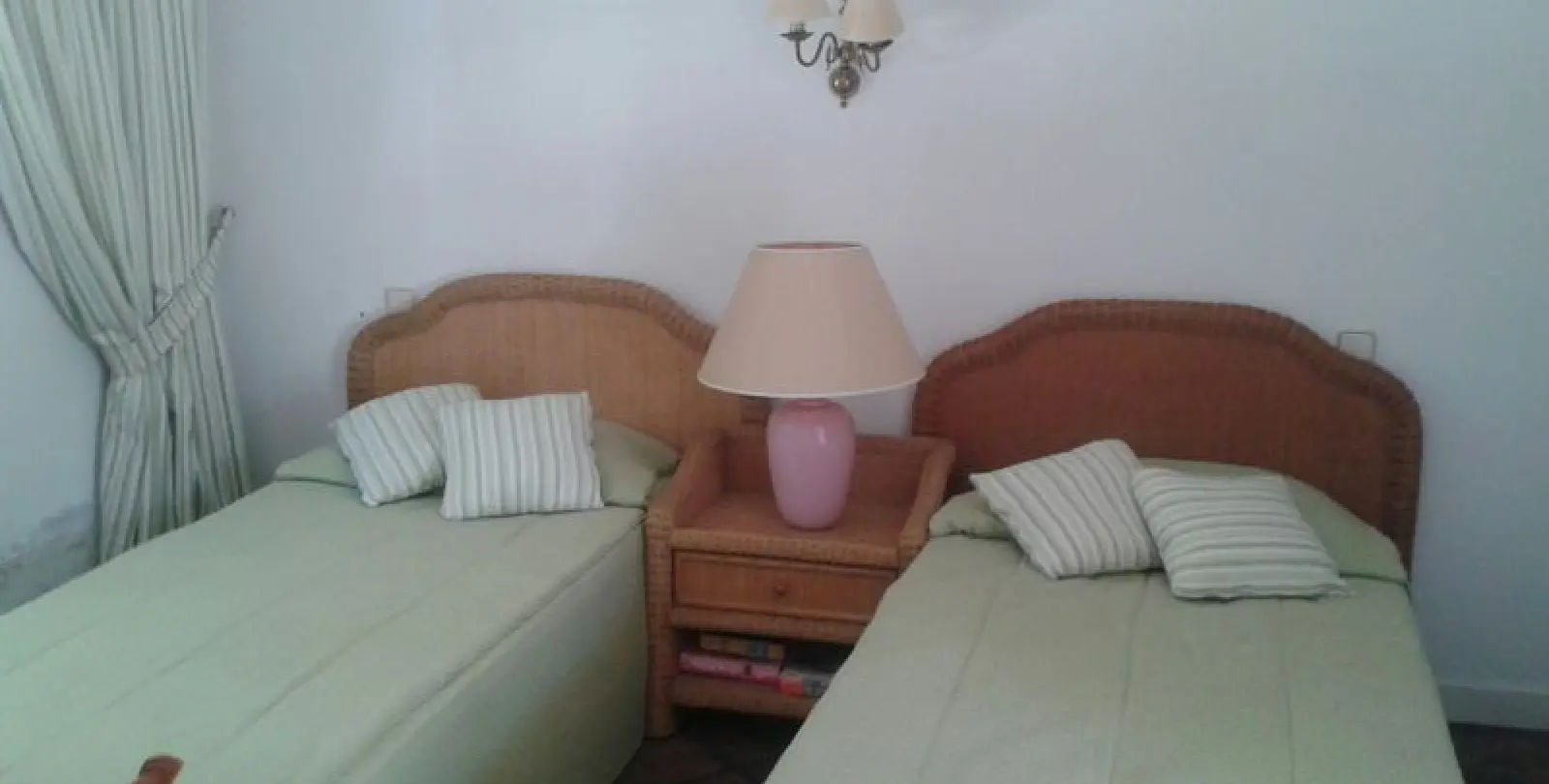 Short-term rent of detached villa in Cancelada 13