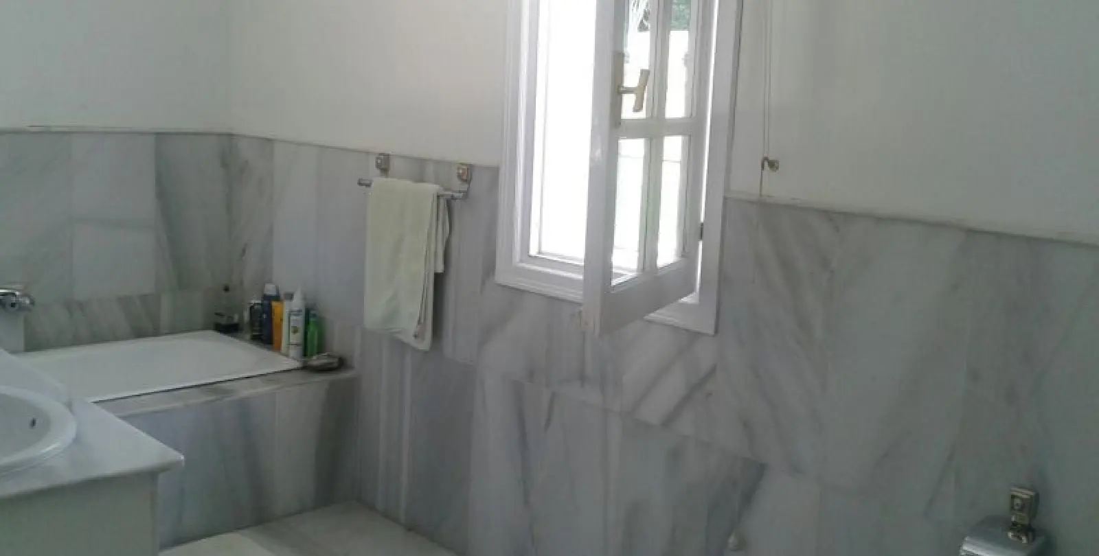 Short-term rent of detached villa in Cancelada 16