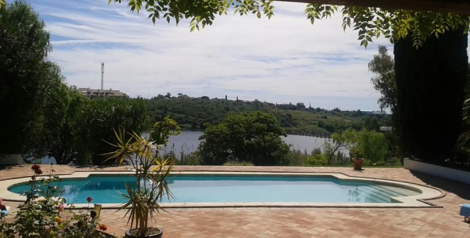 Short-term rent of detached villa in Cancelada 18