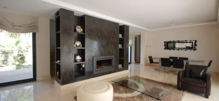 Long-term rent of detached villa in The Golden Mile 2