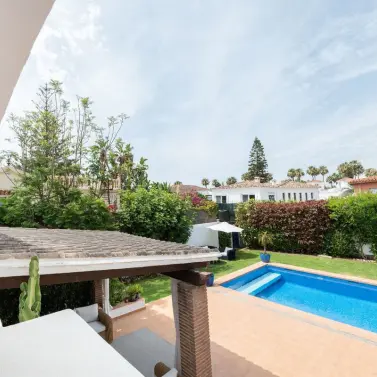 Долгосрочная аренда  отдельно стоящей виллы в Marbella