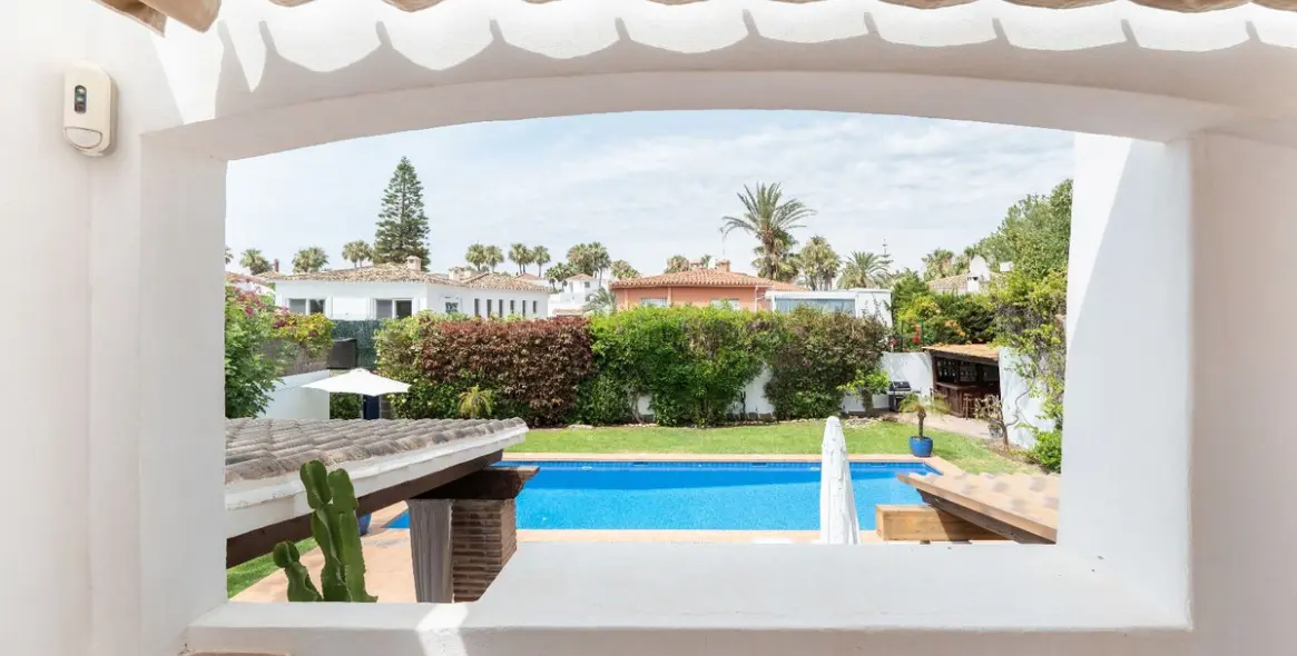 Long-term rent of detached villa in Marbella 2