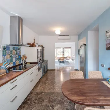 Long-term rent of detached villa in The Golden Mile