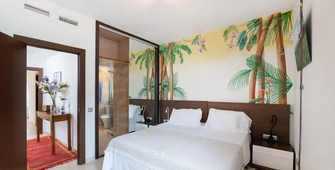 Long-term rent of detached villa in Marbella 18