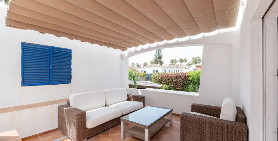 Долгосрочная аренда  отдельно стоящей виллы в The Golden Mile 21