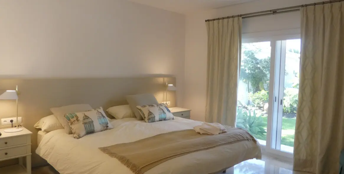 Краткосрочная аренда  отдельно стоящей виллы в Estepona 17