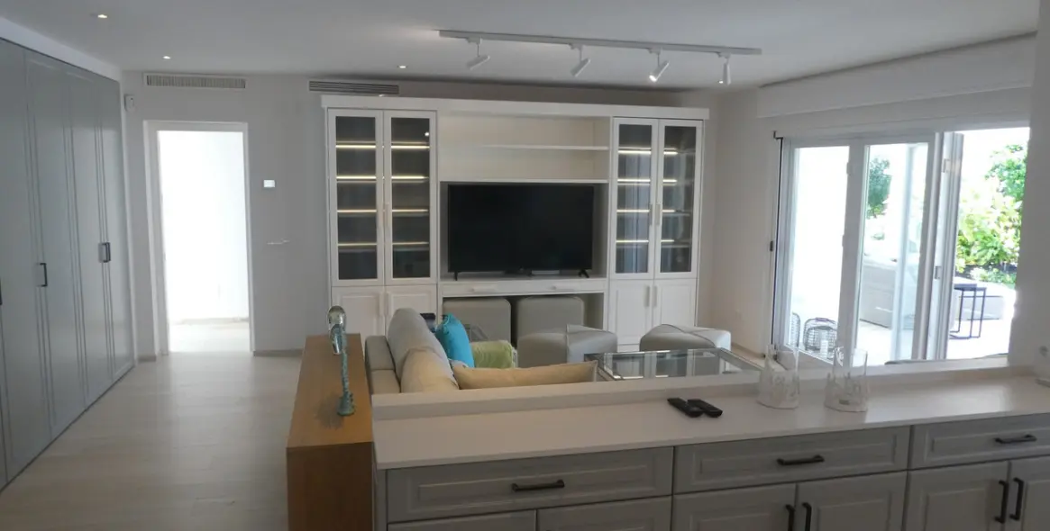 Краткосрочная аренда  отдельно стоящей виллы в Estepona 9