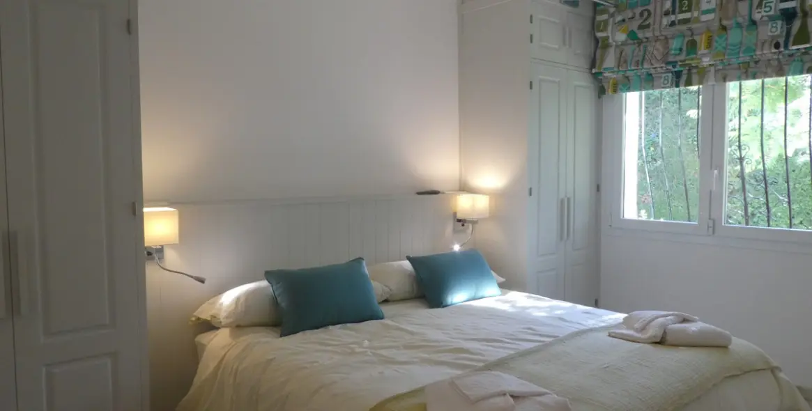 Краткосрочная аренда  отдельно стоящей виллы в Estepona 15