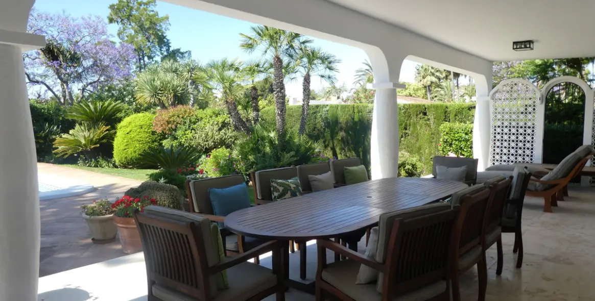 Краткосрочная аренда  отдельно стоящей виллы в Estepona 24