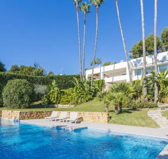 Краткосрочная аренда  отдельно стоящей виллы в Marbella