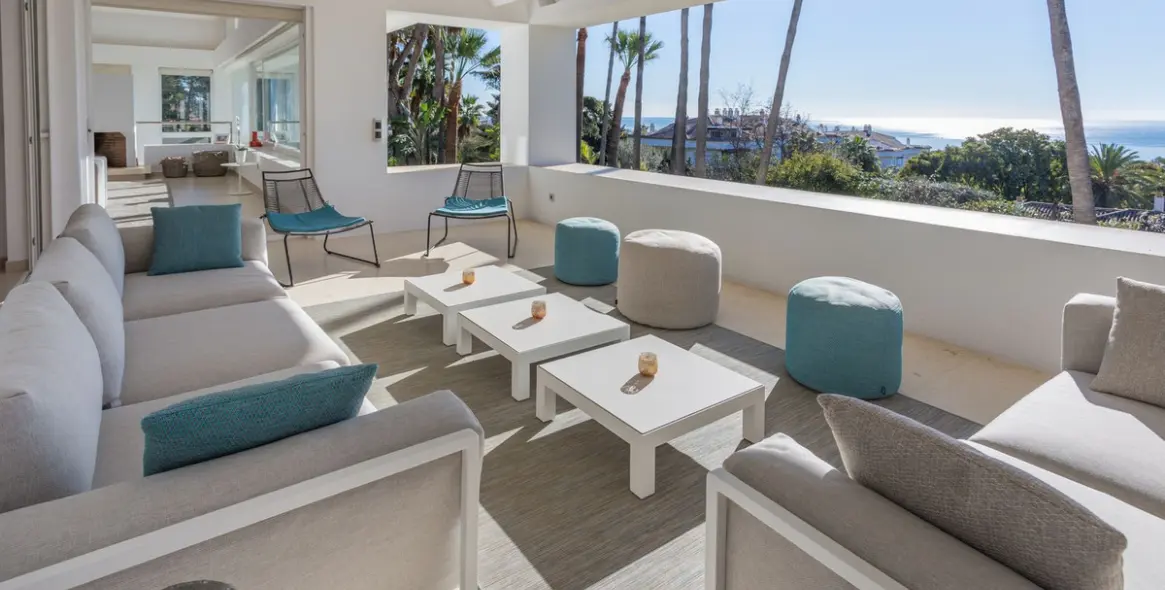 Short-term rent of detached villa in Marbella 11