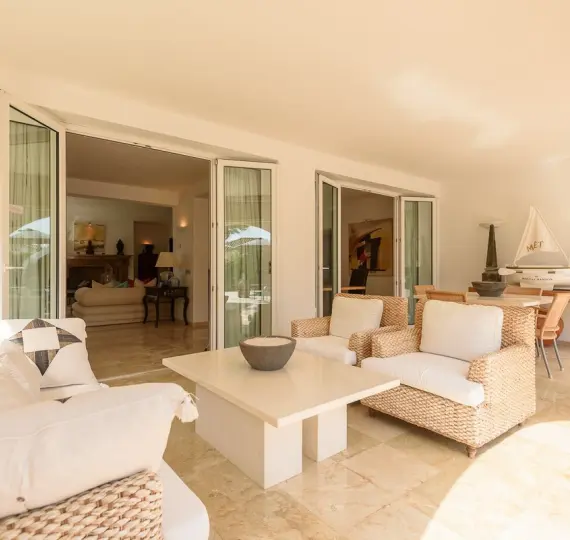 Краткосрочная аренда  отдельно стоящей виллы в Los Monteros