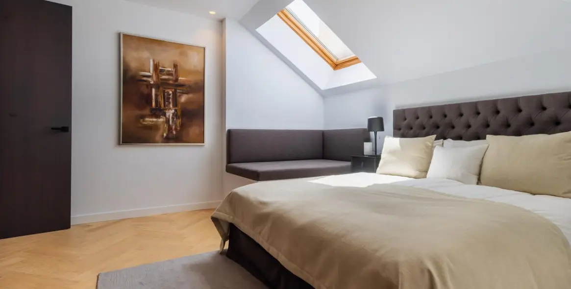 Short-term rent of penthouse in The Golden Mile 2