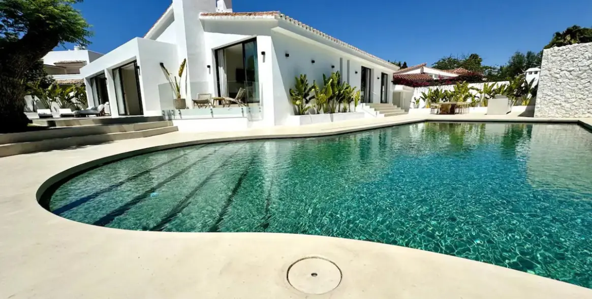 Краткосрочная аренда  отдельно стоящей виллы в Cortijo Blanco 1