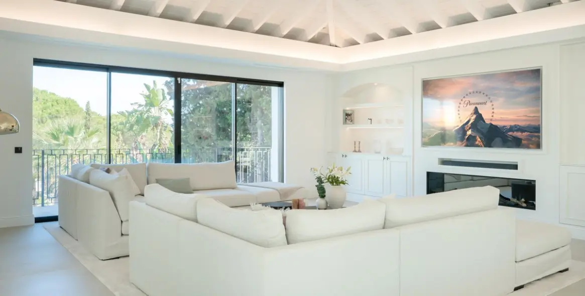 Short-term rent of detached villa in Nueva Andalucía 9