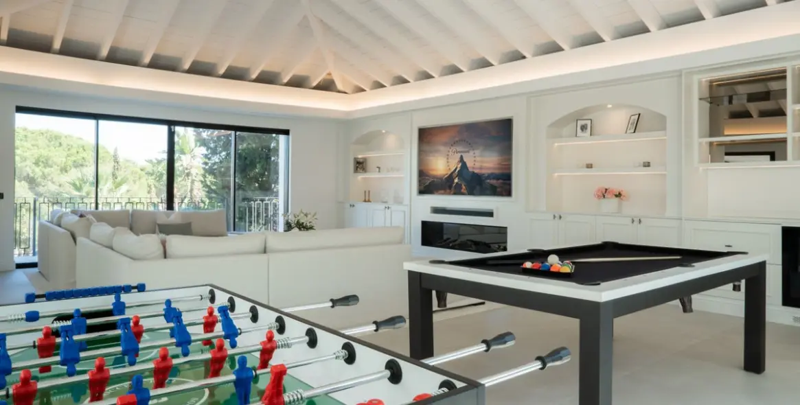 Short-term rent of detached villa in Nueva Andalucía 10