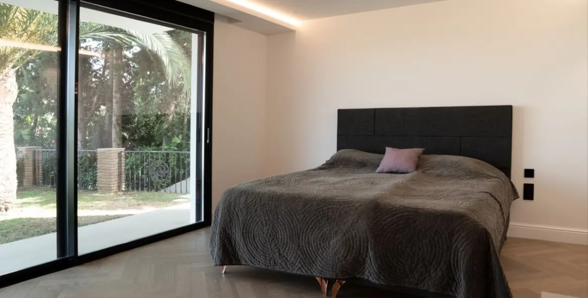 Short-term rent of detached villa in Nueva Andalucía 22