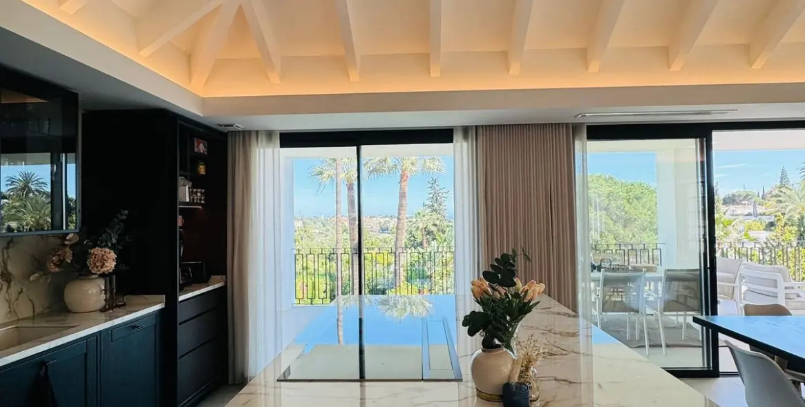 Short-term rent of detached villa in Nueva Andalucía 26