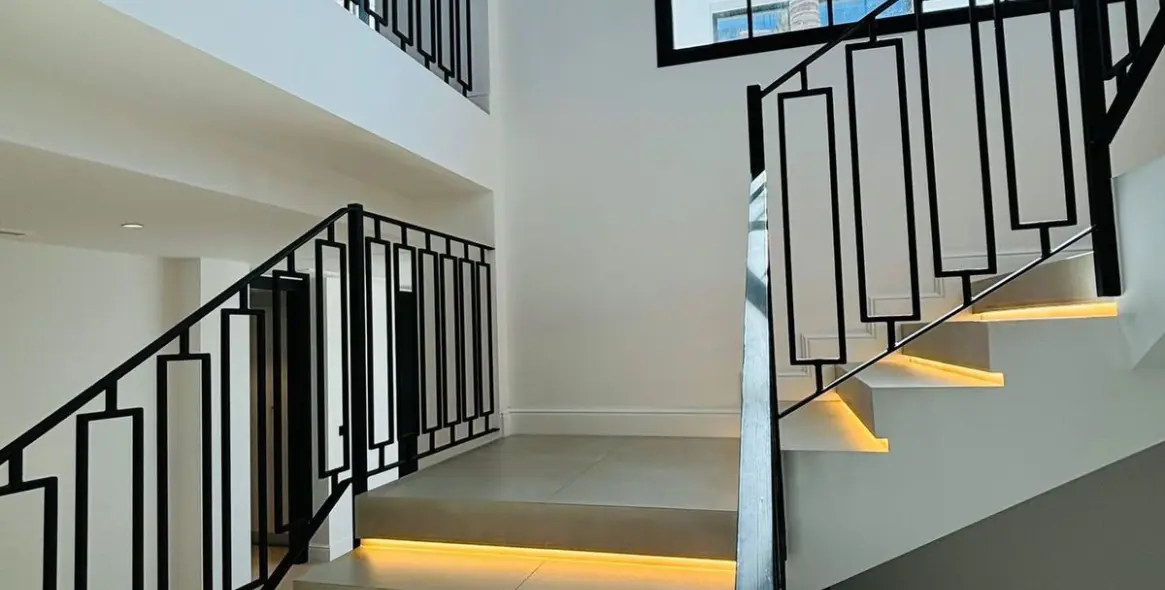 Short-term rent of detached villa in Nueva Andalucía 29