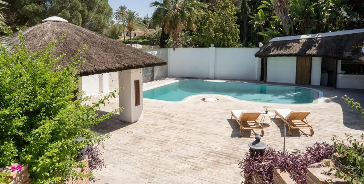 Short-term rent of detached villa in Nueva Andalucía 37