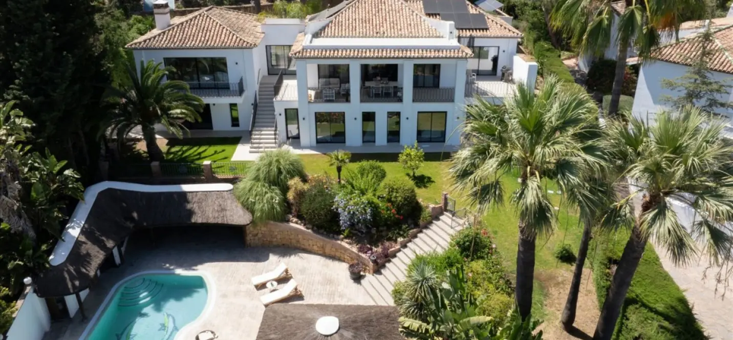 Short-term rent of detached villa in Nueva Andalucía 2