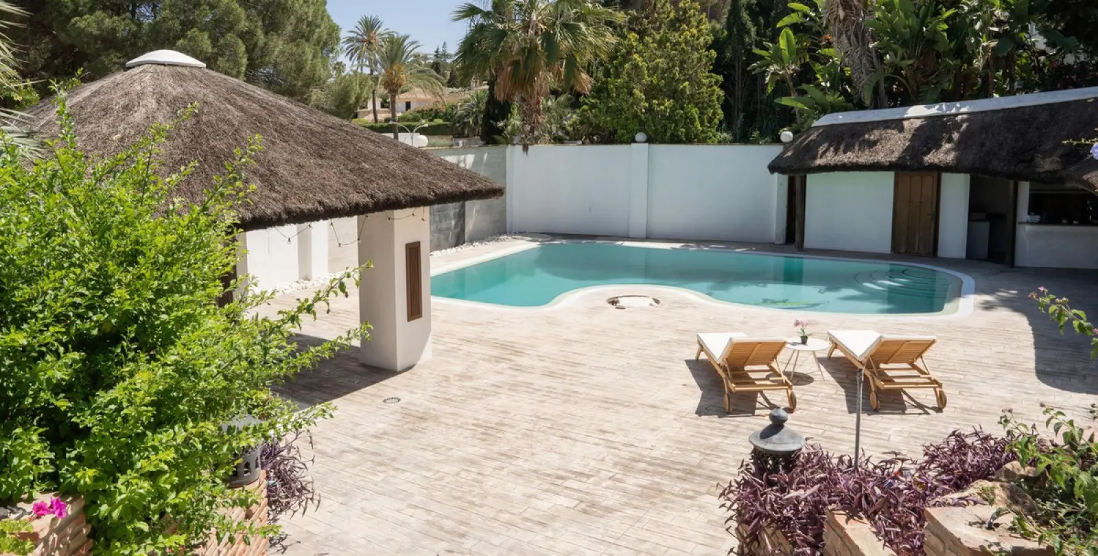 Short-term rent of detached villa in Nueva Andalucía 37