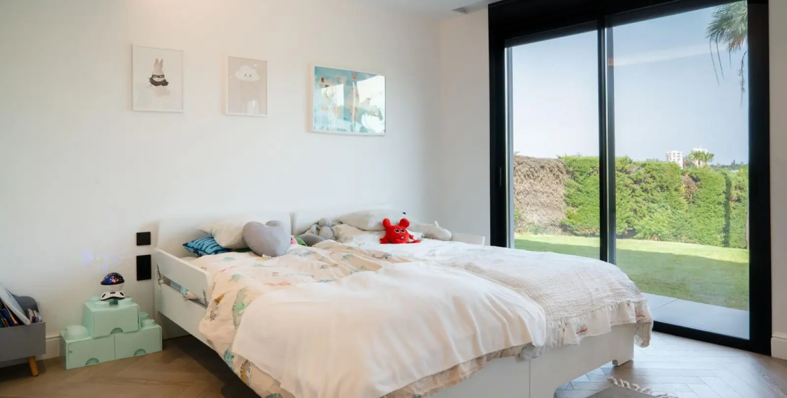 Short-term rent of detached villa in Nueva Andalucía 41