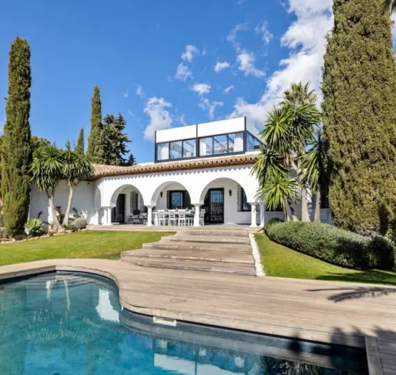 Краткосрочная аренда  отдельно стоящей виллы в Las Chapas