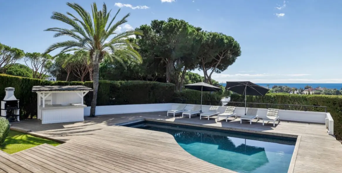 Краткосрочная аренда  отдельно стоящей виллы в Las Chapas 4